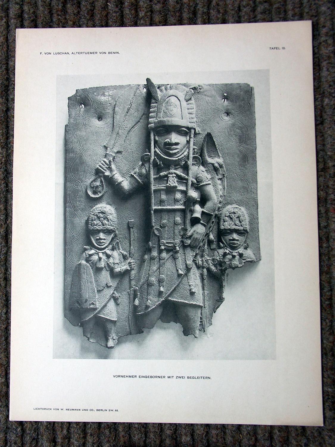 zz-lusc19,tafel 13 benin nigeria,bronze-platte mit figur-gruppe (b-iii